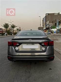 نيسان ألتيما